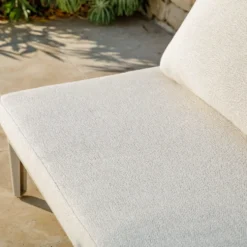 Banquette d'extérieur coloris beige en aluminium et résine Sollya - 167,5 x 86,5 x 66 cm