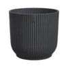 Cache-pot vibes fold coloris noir en plastique recyclé Elho - Ø 11 cm