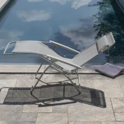 Fauteuil de relaxation de jardin relax R CLIP Batyline® coloris beige Lafuma - 68 x 88 x 115 cm