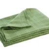 Nappe décorative à carreaux coloris vert et blanc en coton - 150 x 250 cm
