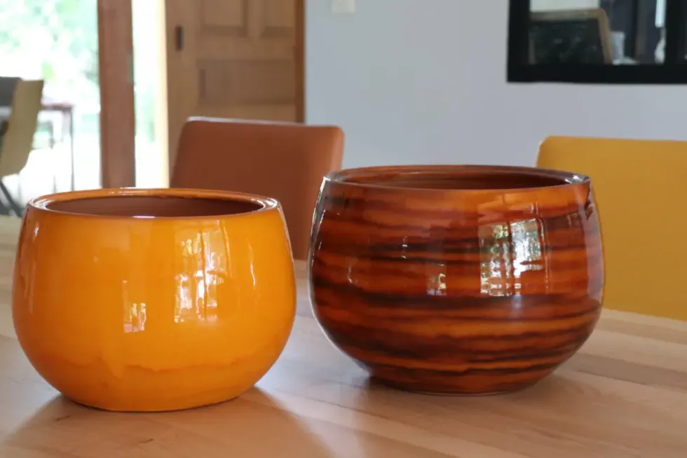 Pot en terre cuite émaillée orange Savane Les Poteries d’Albi Le Liseré - Ø 20 x H 17 cm