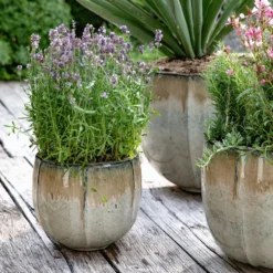 Pot rond en céramique coloris crème Edelman Corsica - Ø 36 x H 34 cm