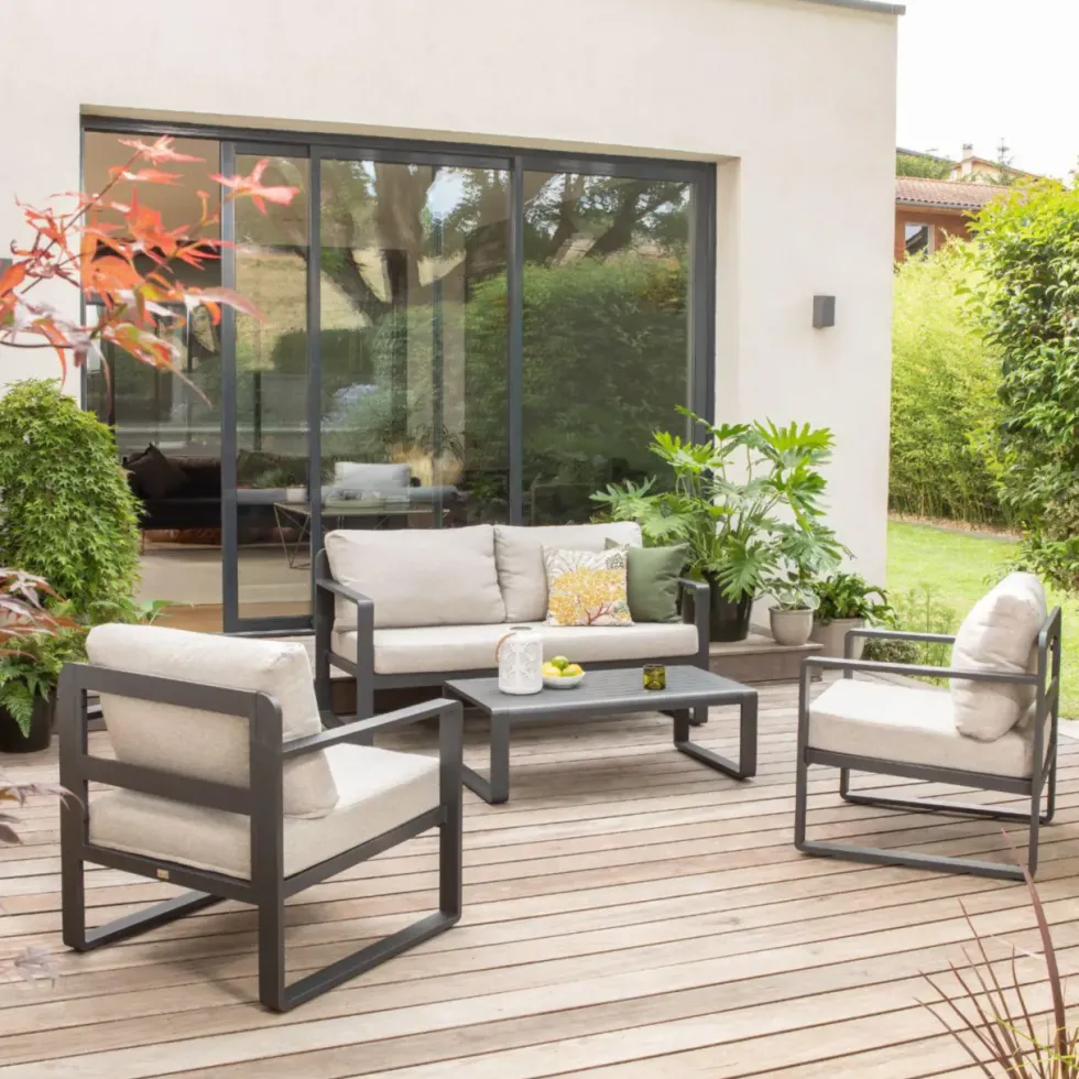 Salon de jardin en aluminium graphite Cyperus - 4 éléments (canapé, table basse et deux fauteuils)