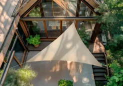 Voile d'ombrage triangulaire Rivage coloris beige - 3,6 x 3,6 m